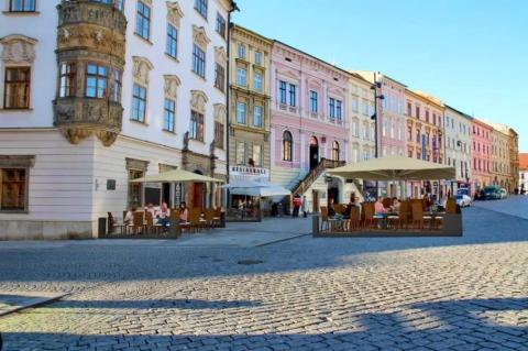 Podporujeme decentnější zahrádky u olomouckých restaurací a kaváren! 