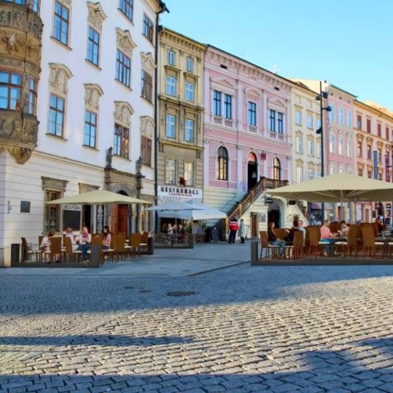 Podporujeme decentnější zahrádky u olomouckých restaurací a kaváren! 